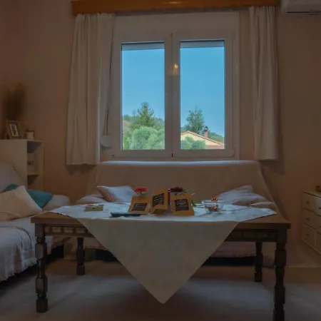 Prázdninový dům Casa De Pozar *