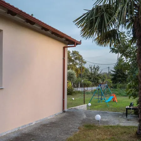 Casa De Pozar Likostomon