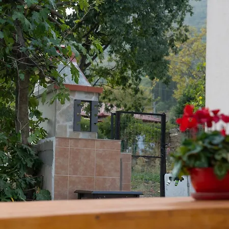 Сasa de vacaciones Casa De Pozar *
