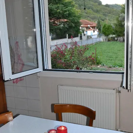 Casa De Pozar Сasa de vacaciones Likostomon