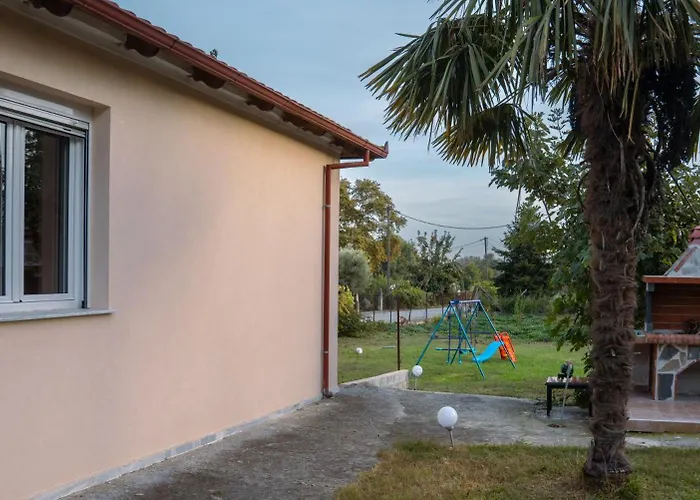 Casa De Pozar Likostomon