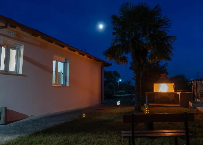 Casa De Pozar Casa de Férias *